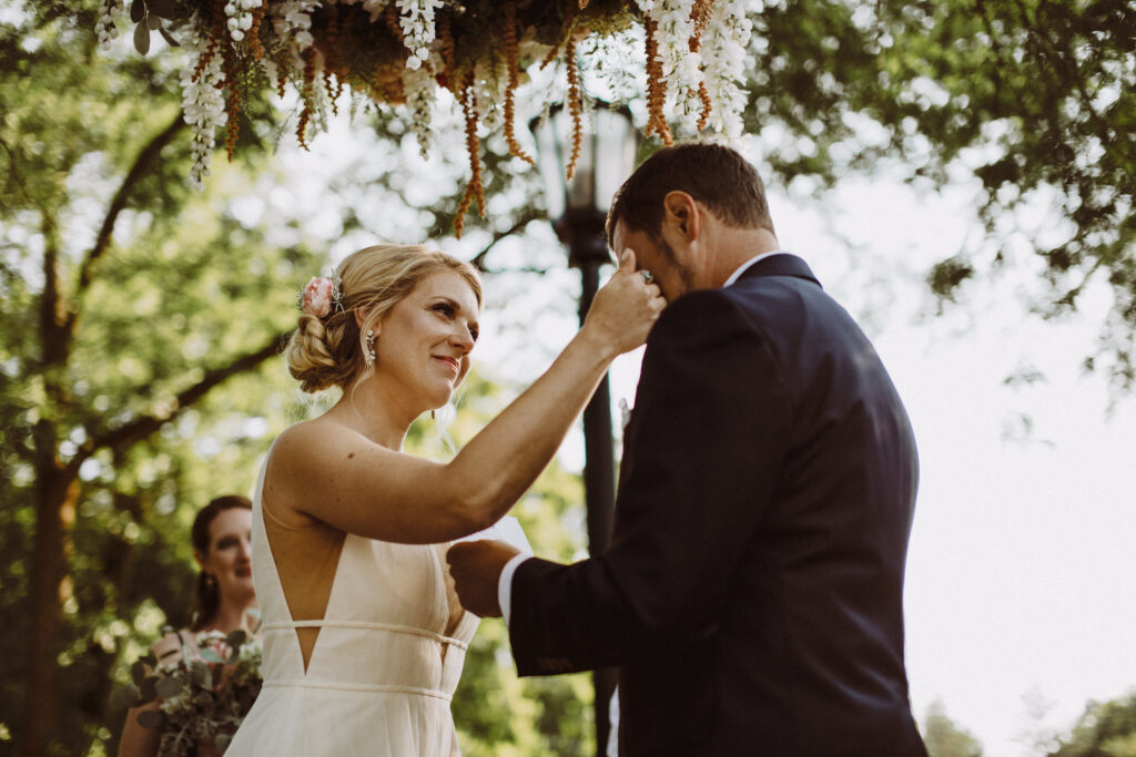 Detroit wedding photographer