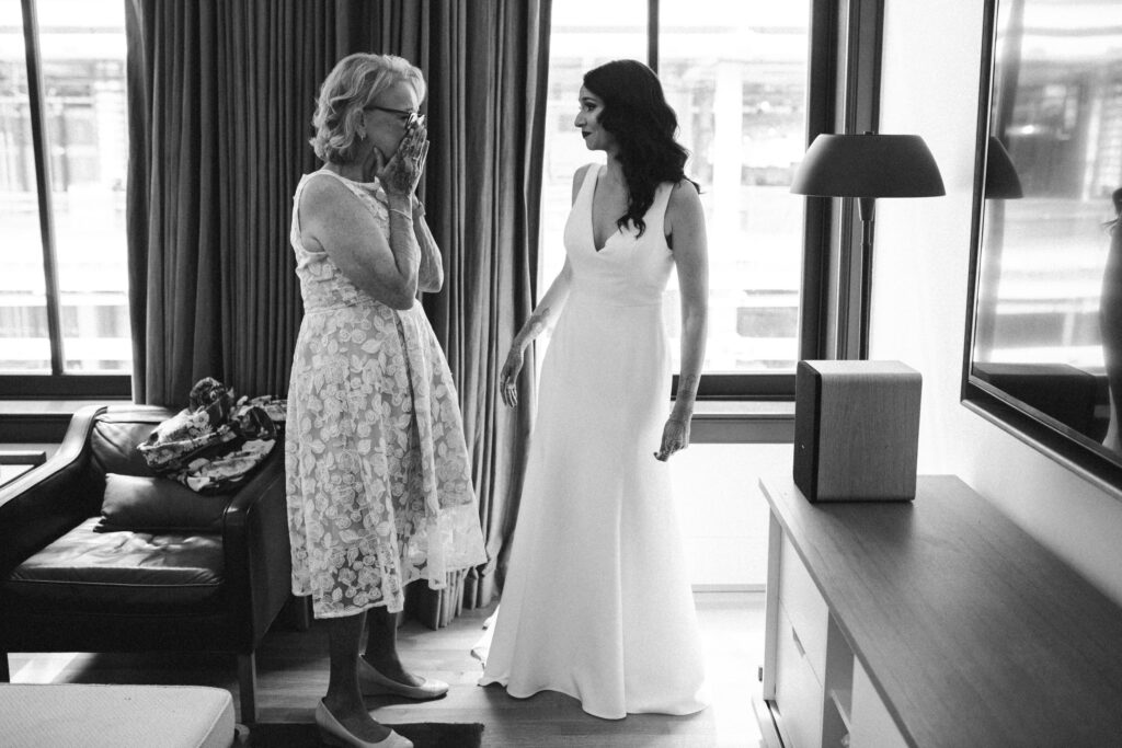 Detroit wedding photographer